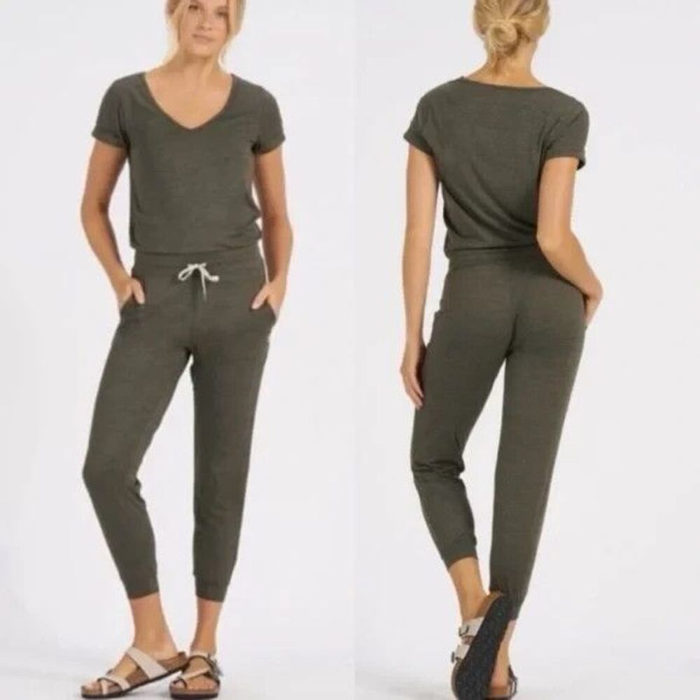VUORI Green All Day Jumpsuit Drawstring Lounge Jogger V-Neck Sporty SIZE SMALL
